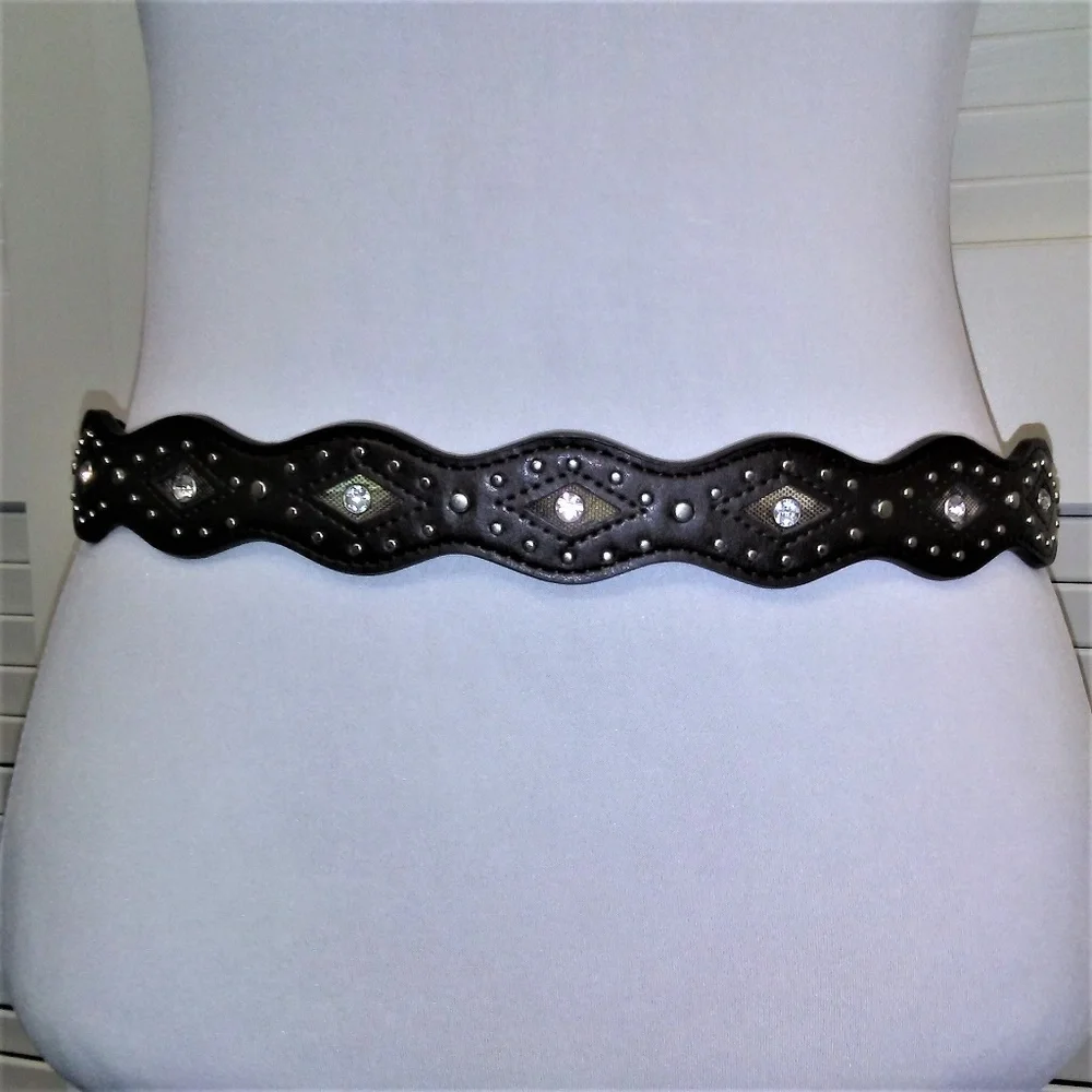 Western Style Belt with Silver Tone‎ Buckle & Bling